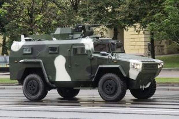 Армейские вездеходы в Беларуси