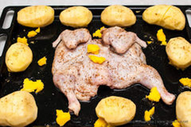 «Запеченная курица с картофелем.» - фото рецепта - шаг 1