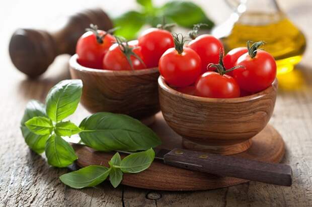myata-i-pomidor