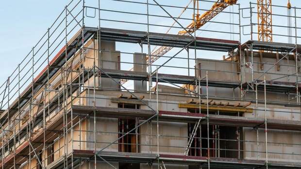 Летом в Москве начали строить 32 дома по программе реновации