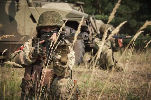 Бородай: РФ заставляет Украину перебрасывать истощенные части по линии фронта