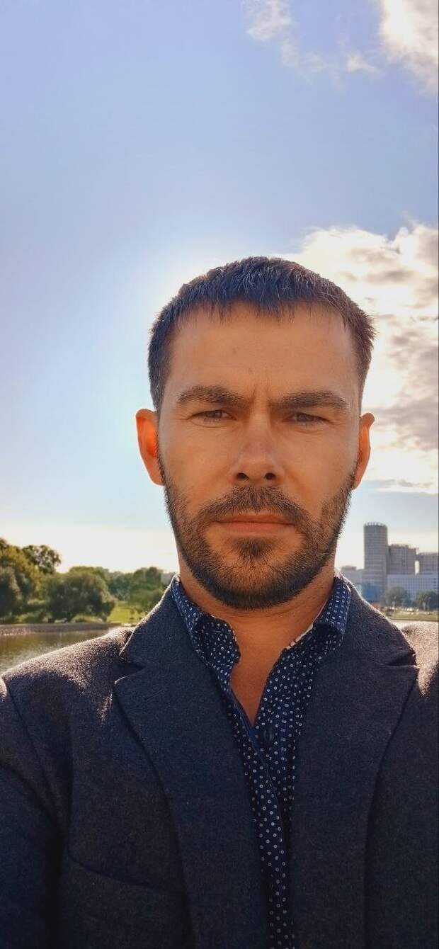 Тесла vs. Эдисон: Гений без денег или гений с баблом? Тесла vs. Эдисон: Гений без денег или гений с баблом?
