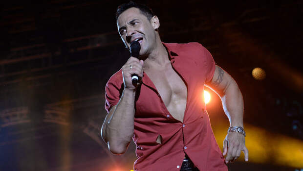 После хейта в адрес Костюшкина эксперт объяснила желание звезд оголяться