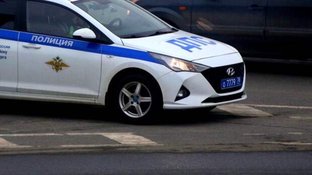 GTA по-нижегородски: легковушка протаранила несколько авто в попытке скрыться от полиции