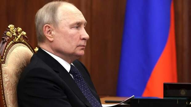 Кремль резко отреагировал на ультиматум МУС об аресте президента России