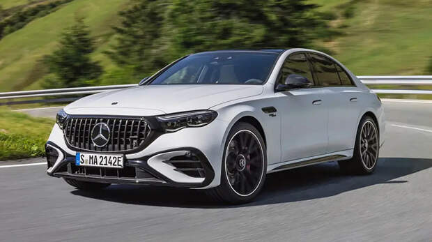 В России уже можно купить Mercedes-AMG E 53 2025: 3 литра, почти 600 л.с. и 100 км без бензина — почти 17 млн рублей
