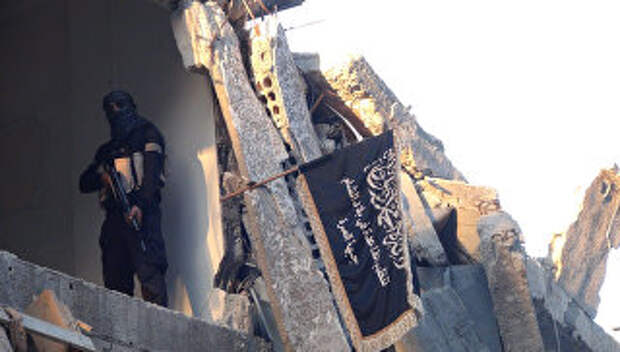 Боевик террористической группировки Джебхат ан-Нусра* в Сирии. Архивное фото