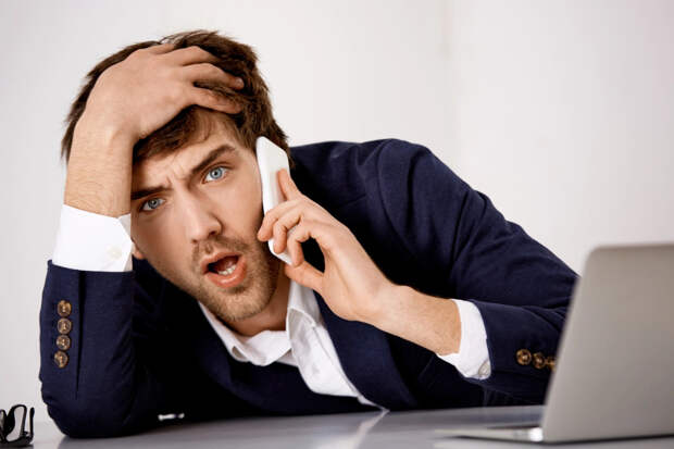 Граждан России предупредили о мошеннической схеме с доставкой писем от Минтруда и ФНС