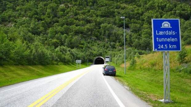 автомобильный туннель