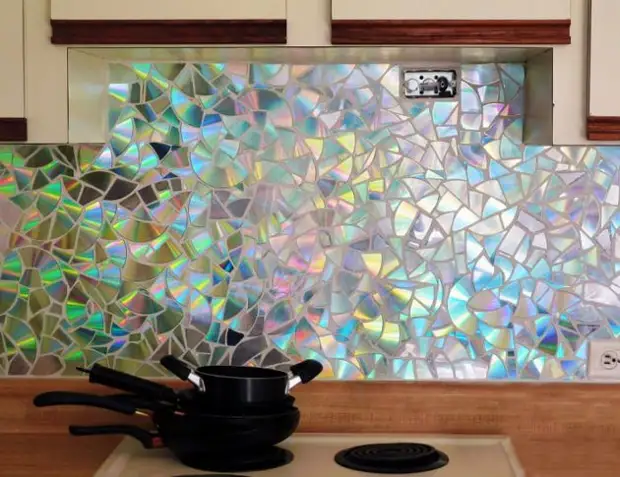 10 отличных примеров для создания необычных фартуков, которые станут изюминкой кухни