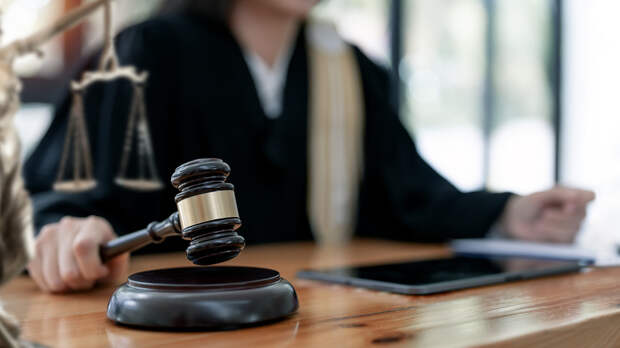 Суд в Сочи отправил под домашний арест чиновника Рябцева по делу о взятке