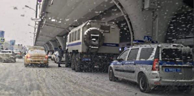 В 19.20 идёте Навального встречать? Или дома лучше, чем в СИЗО?!