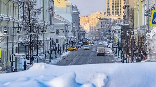 До 20% месячной нормы осадков выпадет в Москве утром в воскресенье
