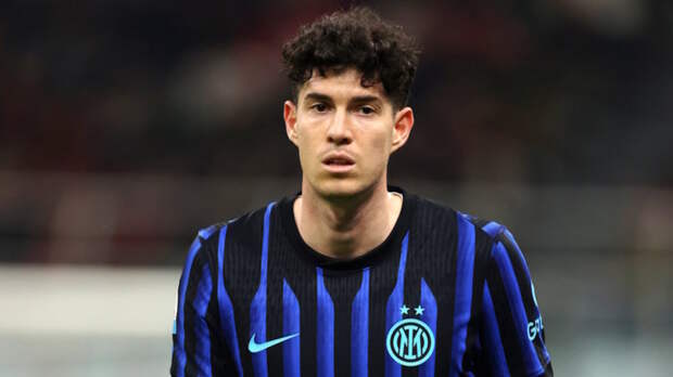 Бастони хочет поскорее уйти в "Барселону" после провала сборной Италии на отборе к ЧМ