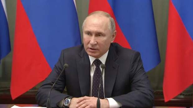 Путин назвал главную задачу правительства на 5 лет Путин назвал главную задачу правительства на 5 лет