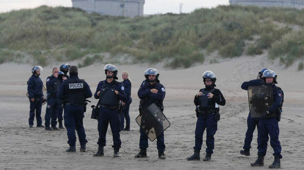 Во Франции призвали усилить охрану объектов, связанных с США и Израилем