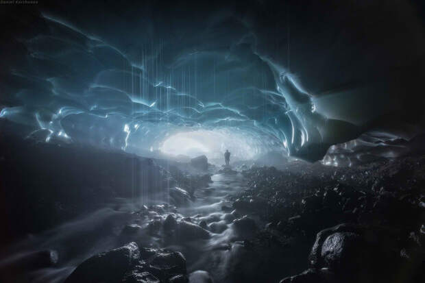 Пещера под Мутновской сопкой, Камчатка, Россия. интересное, природа, фото