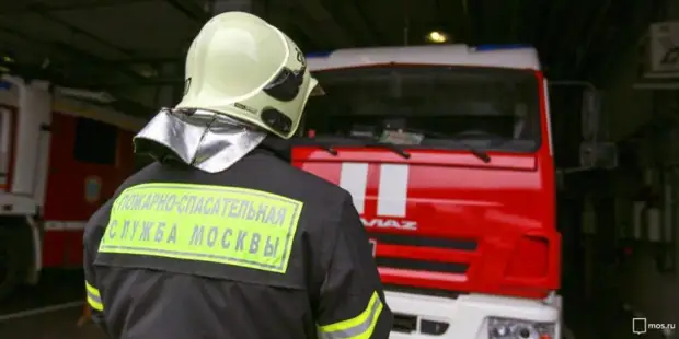 На Машкинском шоссе загорелся автомобиль