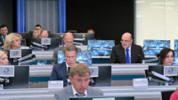 В Правительстве России состоялась стратегическая сессия по подготовке двух новых национальных проектов - «Молодежь и дети» и «Семья»