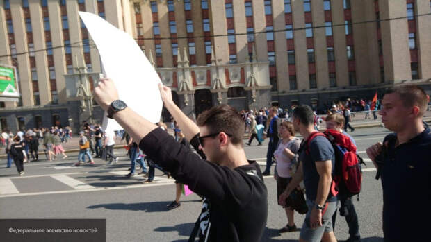 Соболь предложили вызвать санитаров после заявления о разгромной победе на выборах в МГД