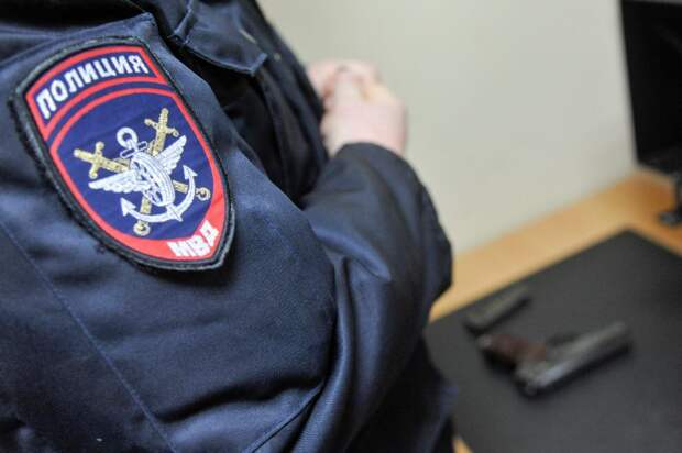 На бульваре Матроса Железняка пьяный адвокат из Тульской области избил человека