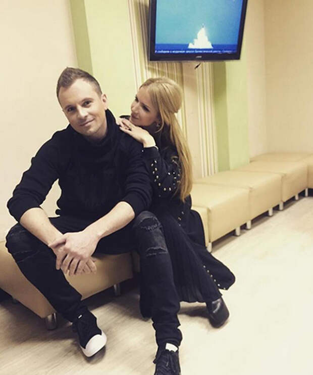 Никита Малинин с Юлией Михальчик в "Останкино"