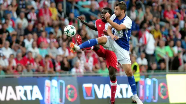 Черчесов рассказал, почему не вызвал в сборную России лучшего бомбардира чемпионата Чехии