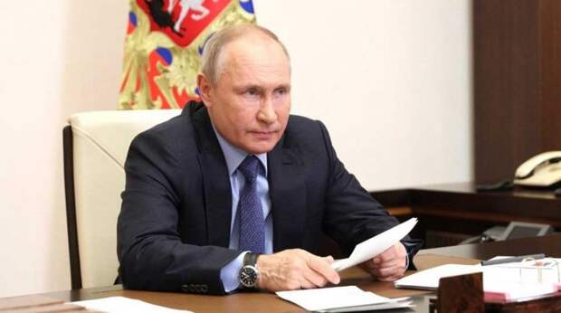 Путин поручил обеспечить прямой доступ сельхозпроизводителей к торговым точкам