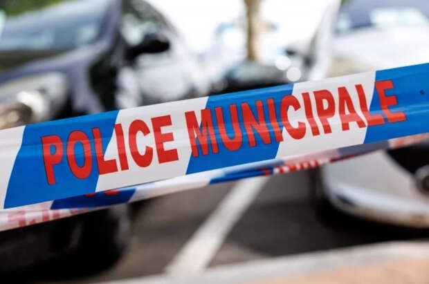 Оставленный отцом на год в фургоне 9-летний мальчик теперь не может ходить