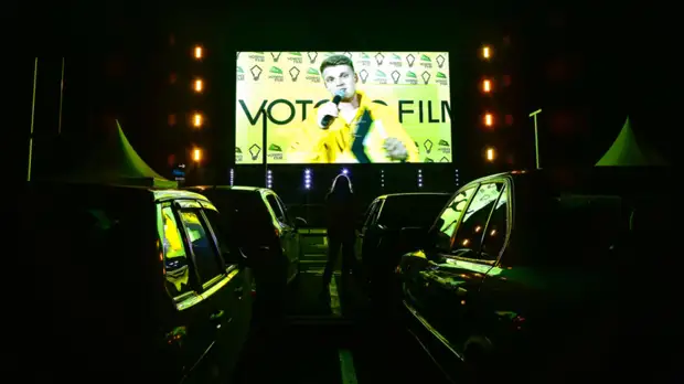 В аэропорту Симферополя при проведении кинофестиваля оборудуют автокинотеатр