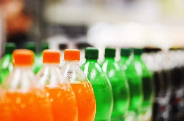 В КНР выяснили, что пищевые красители могут ускорять рост раковых опухолей