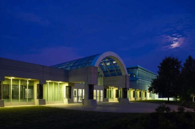 Бывший аналитик ЦРУ: Европе пора понять, что Россия ей не угрожает