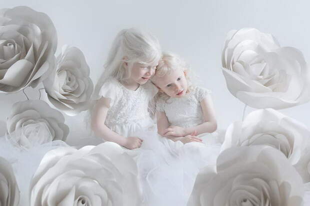 Красота альбиносов в фотографиях Yulia Taits