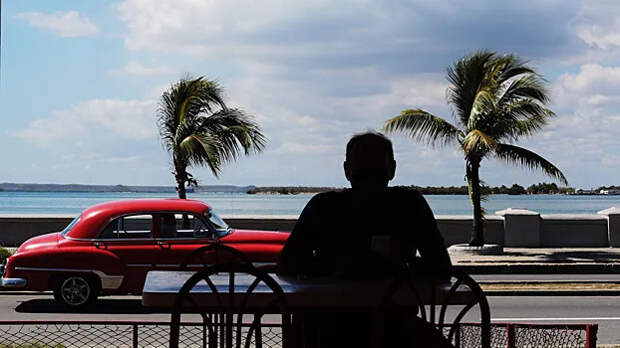 В Моронe протестующие из‑за энергетического кризиса разгромили штаб компартии Кубы