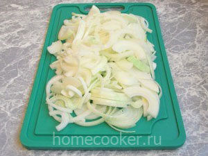 Плов с курицей Luk solomkoj 300x225 Плов с курицей