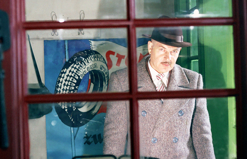 Kadr z filmu "Va bank", reżyseria: Juliusz Machulski. Na zdjęciu: Jan Machulski, fot. Polfilm / East News