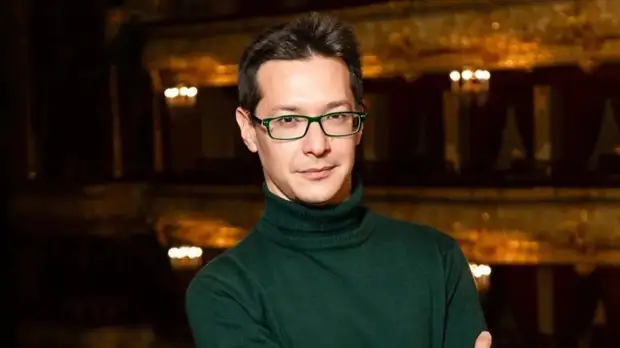 Режиссёр Франдетти рассказал историю создания инстамюзикла «Дорогой мистер Смит»