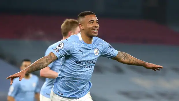 «Манчестер Сити» обыграл «Вулверхэмптон» и одержал 15-ю победу подряд в АПЛ