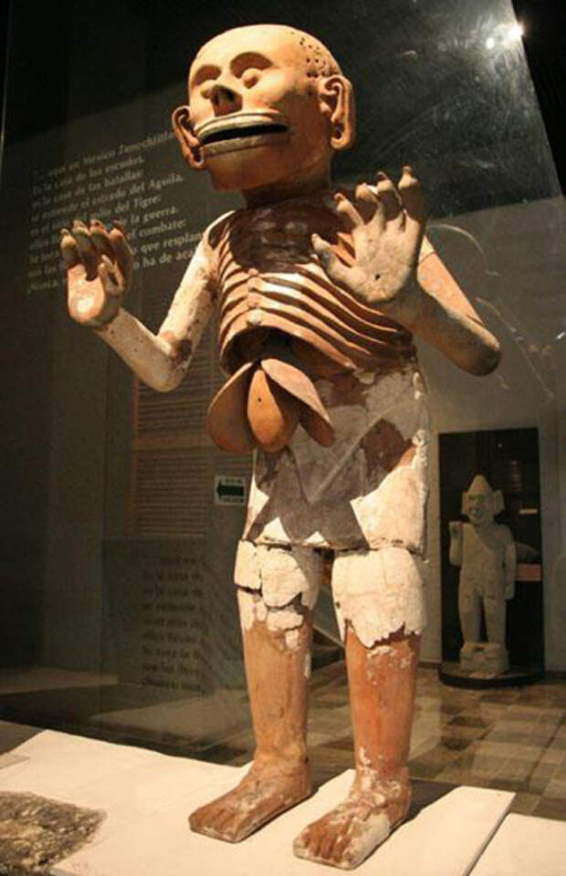 Шипе-Тотек - один из самых кровожадных ацтекских богов.