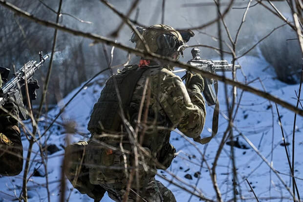 Боец Вьетнамец спас военных под Курском, сбегав за патронами под огнем ВСУ