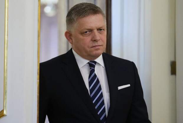 Министр обороны Словакии рассказал о состоянии премьер-министра Фицо