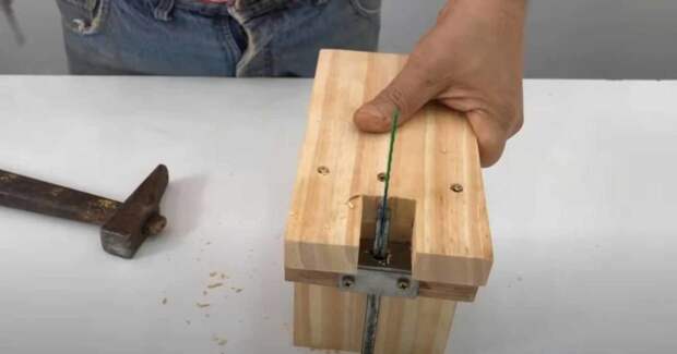 Идея для мастерской: как сделать электролобзик из шуруповерта