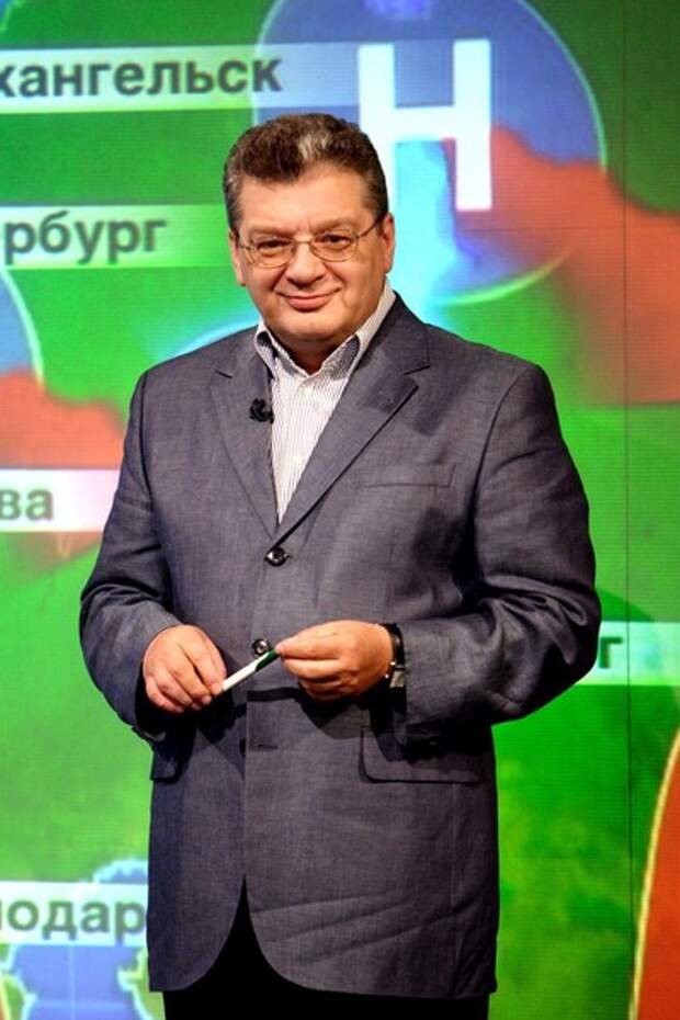 Александр Беляев похоронил маму, жену и сам умер от рака
