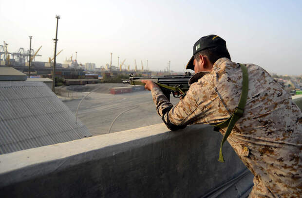 Активные бои возобновились на границе Афганистана и Пакистана