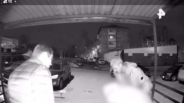 Мужчина избил ребенка железной ложкой для обуви в Ачинске