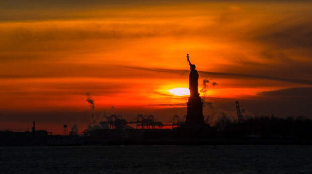 Пора понять, как устроен Запад на самом деле