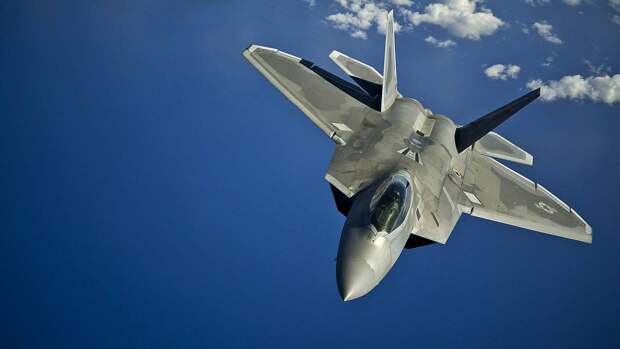 ВВС США модернизируют весь парк истребителей F-22 Raptor