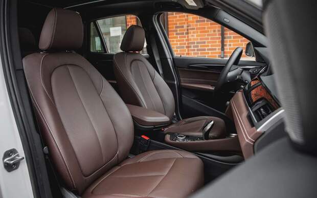 Полный привод, богатое оснащение, выносливый кузов — что не так с этим «немцем»?