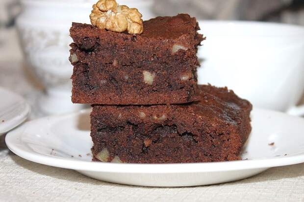 Шоколадный брауни (brownie) в домашних условиях, быстрый рецепт