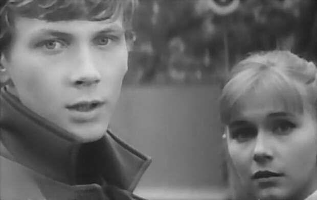 Кадр из фильма *Переступи порог*, 1970 | Фото: kino-teatr.ru Кадр из фильма *Переступи порог*, 1970 | Фото: kino-teatr.ru